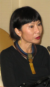 Amy Tan